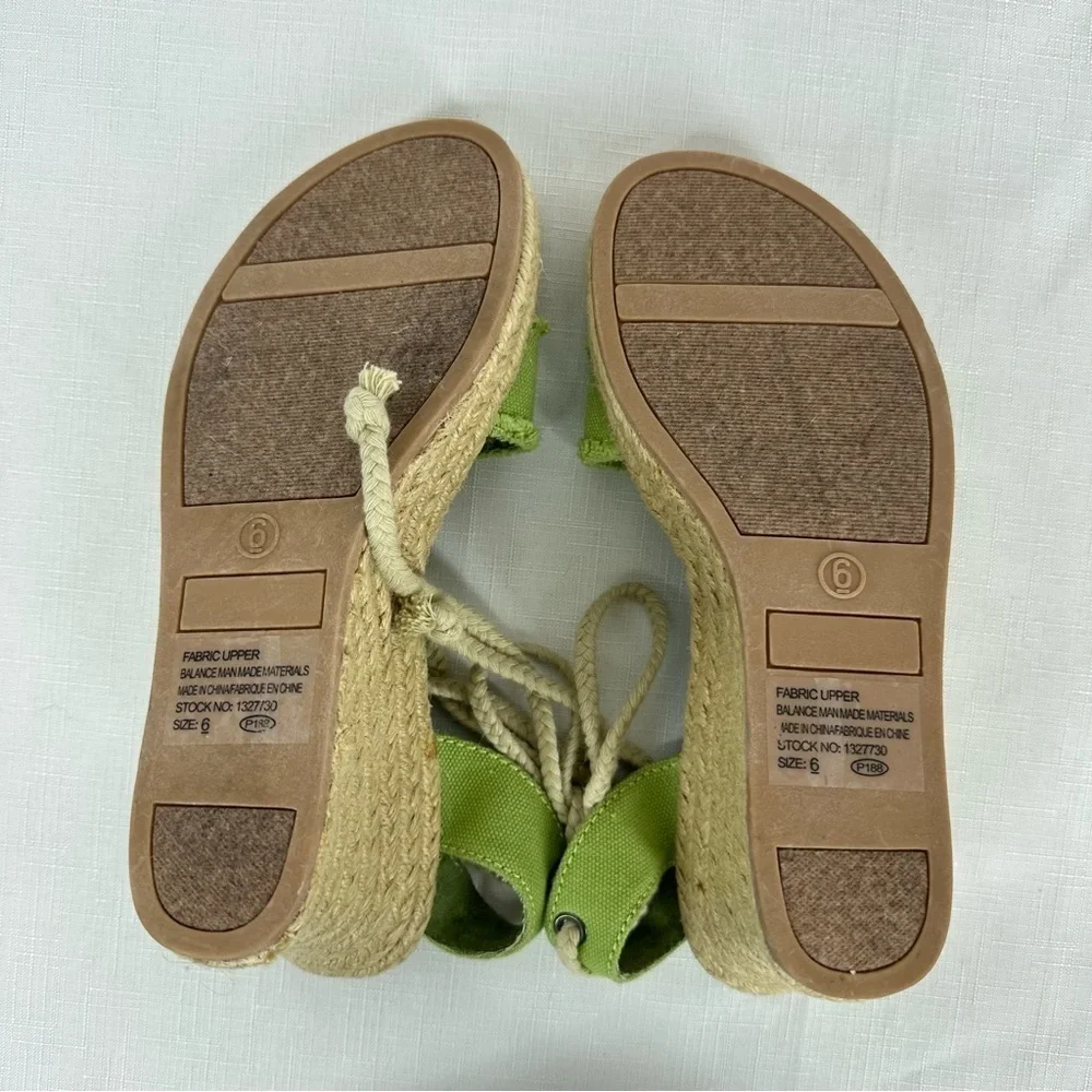 Natural Reflections Women's size 6 Lime Green Espadrille Wedge Sandals